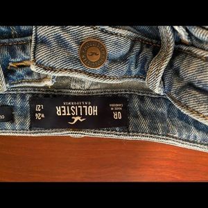Hollister jeans